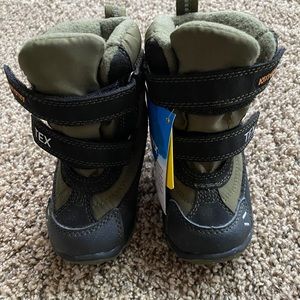 Toddler boys snow boots